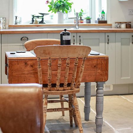 Little Badger Cottage Kirkburton Extérieur photo